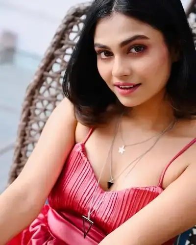 Escort Service Titagarh